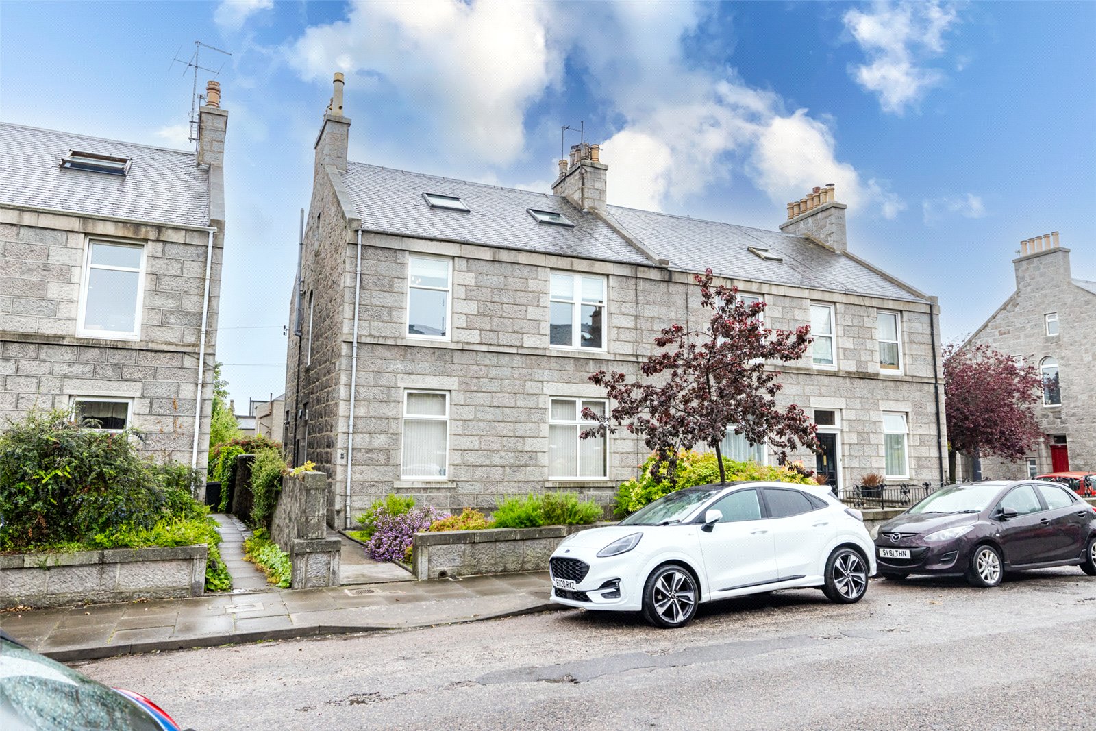 61 Irvine Place
