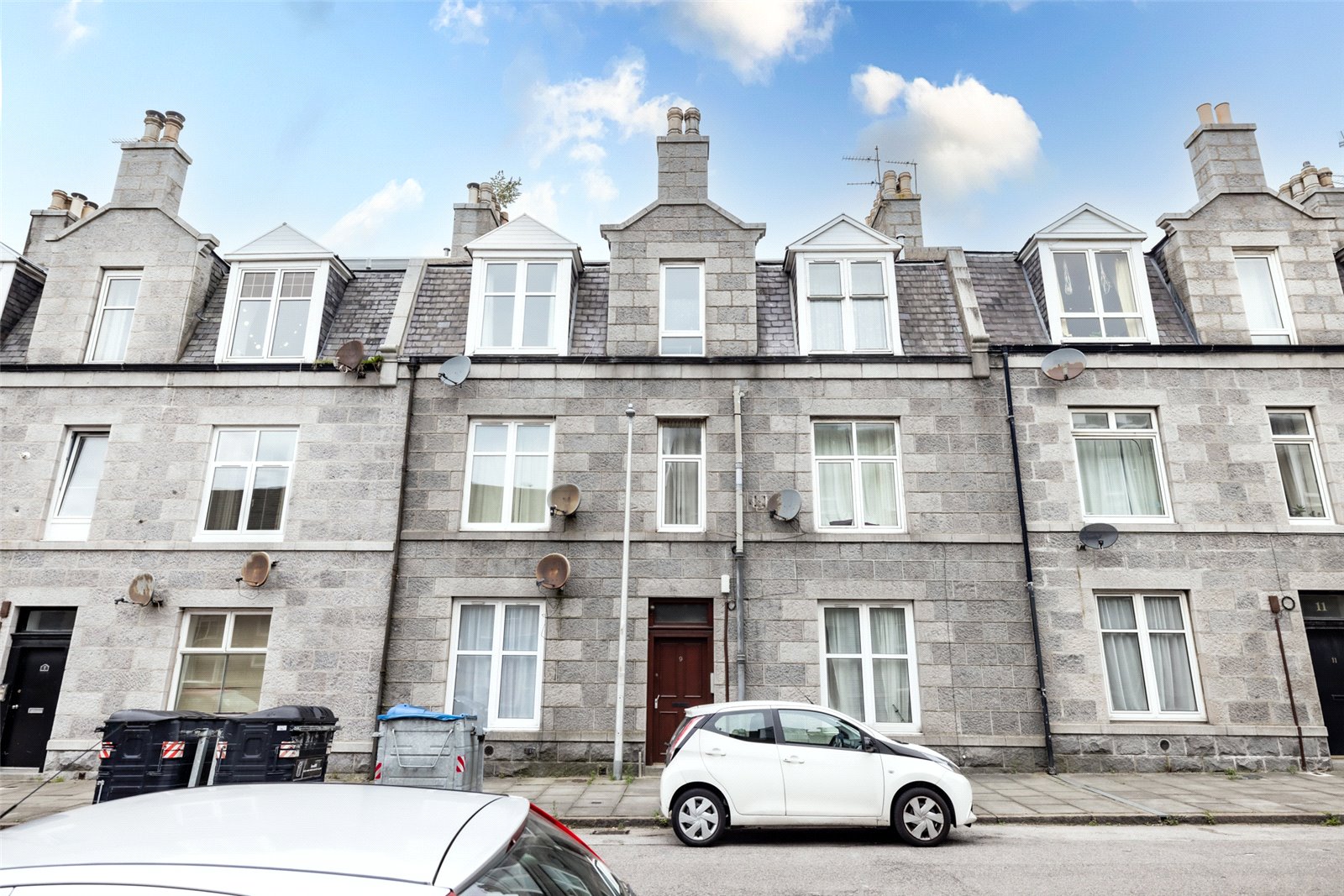 9 Elmbank Road