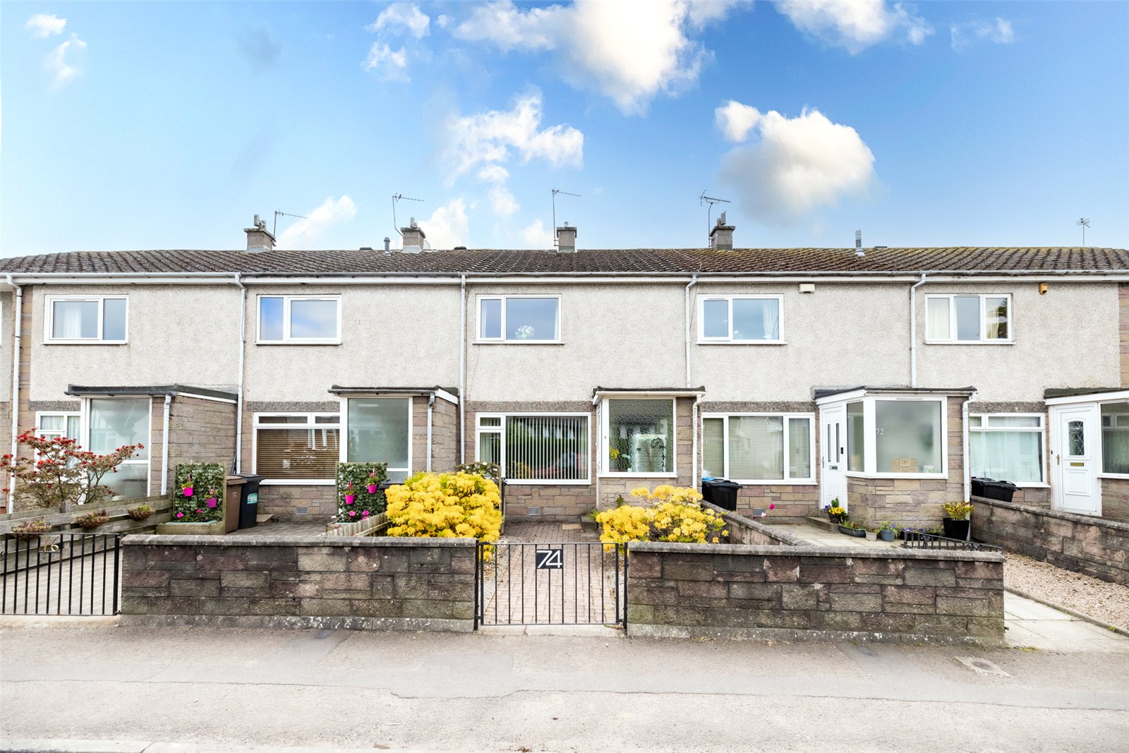 74 Polmuir Road