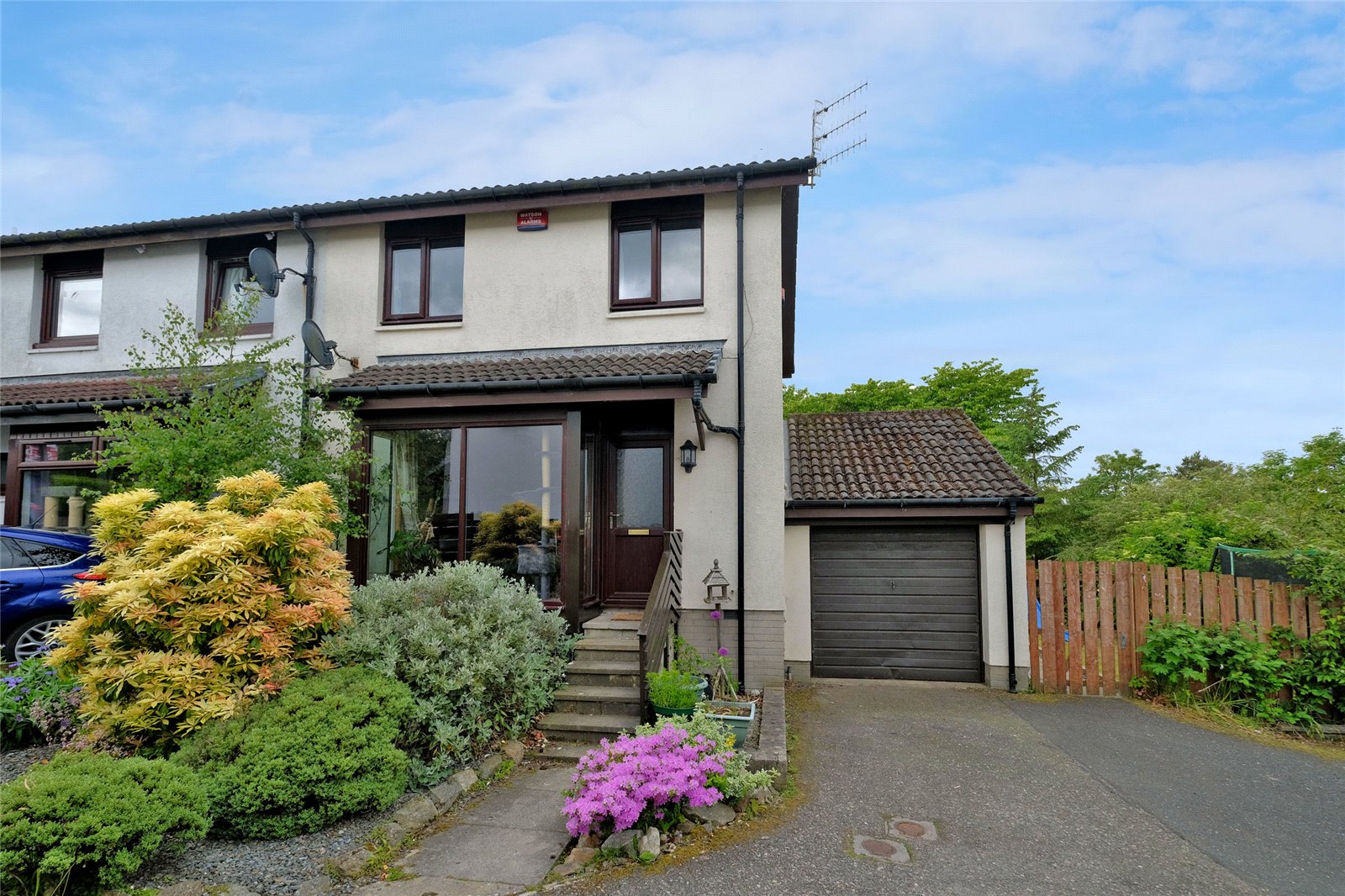 10b Riverview Place