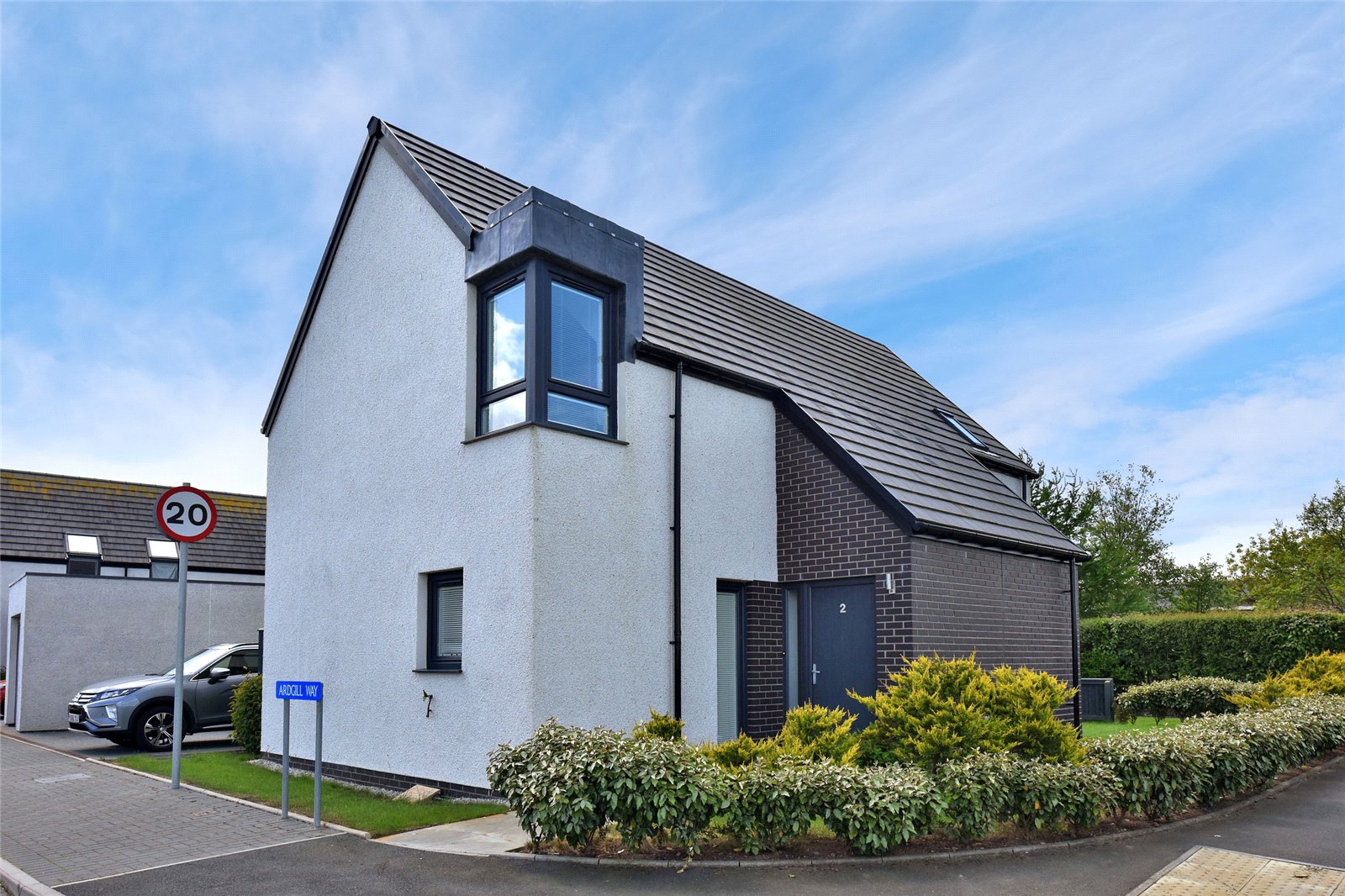 2 Ardgill Way