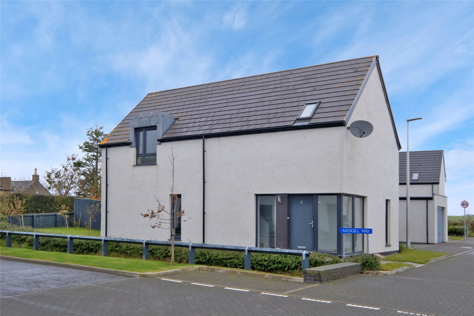 4 Ardgill Way