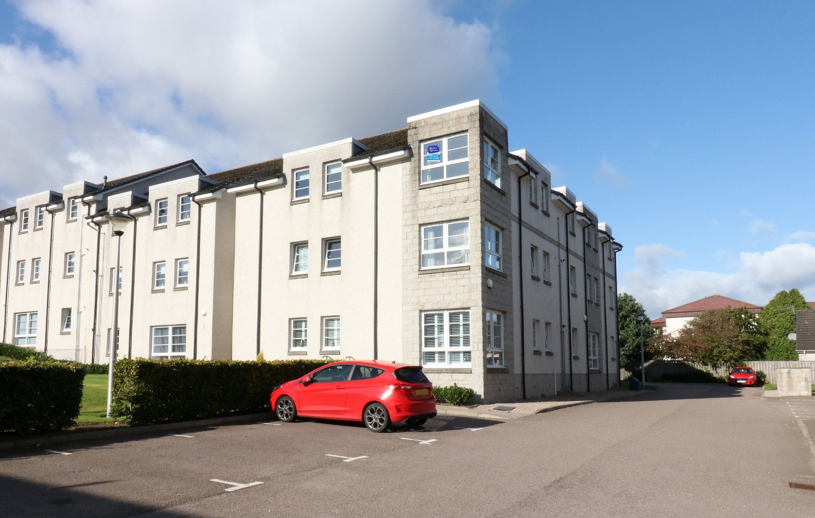 30 Priory Park