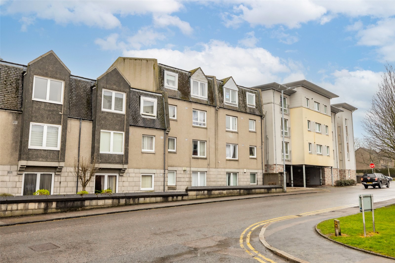5 Cedar Court