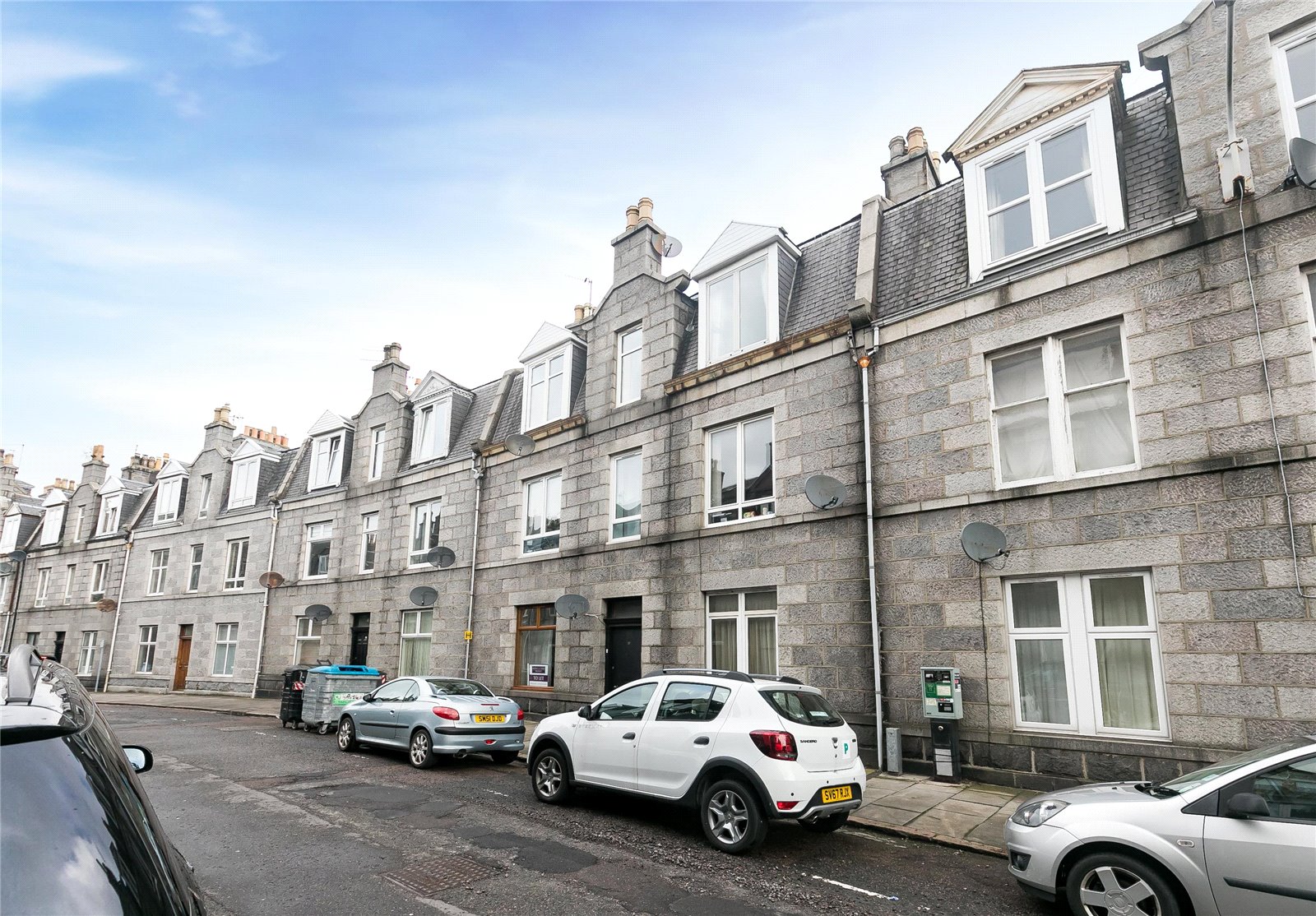 17 Hollybank Place