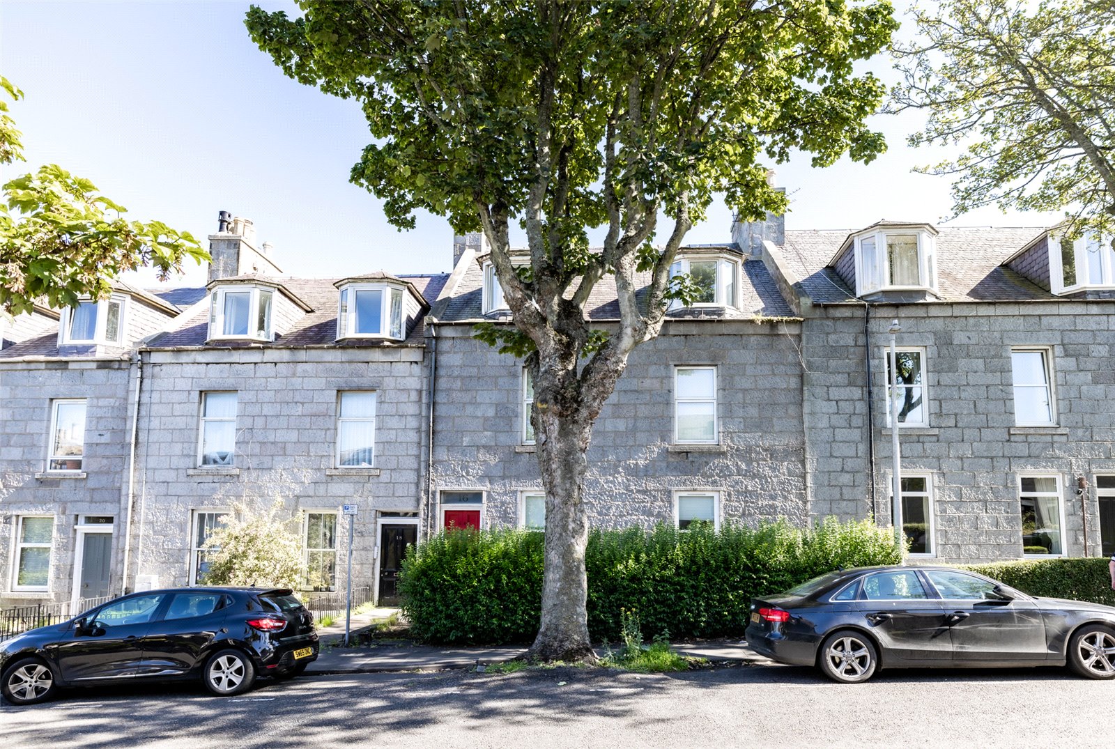 16 Watson Street