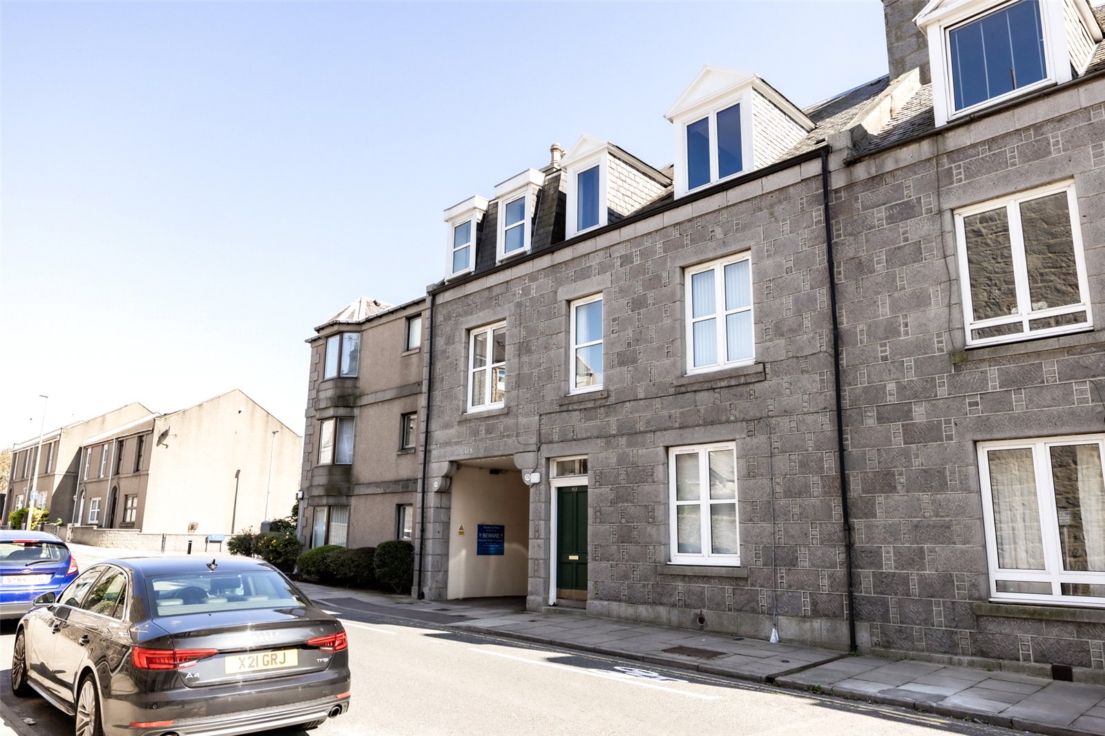 153 Hardgate