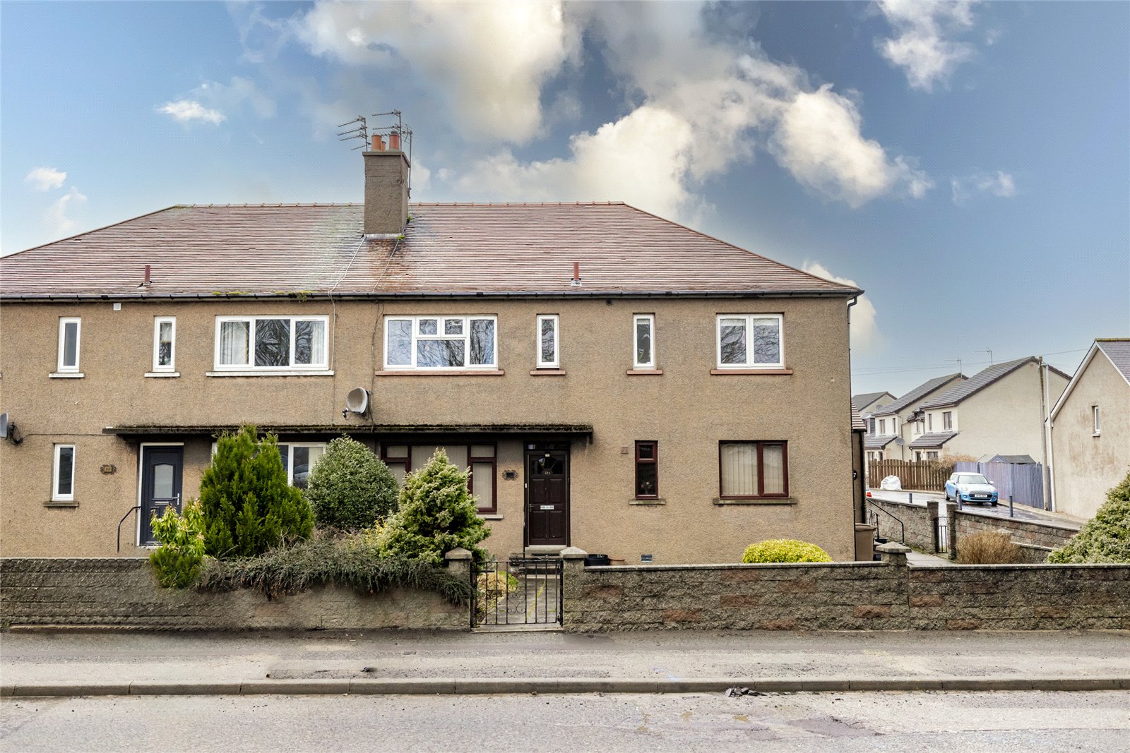 215 Victoria Street