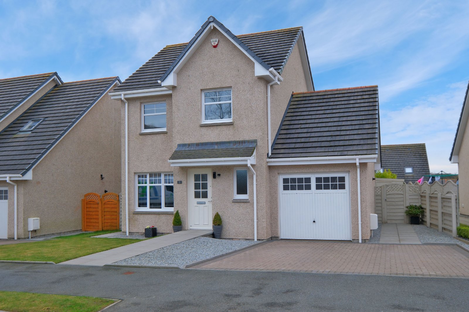 5 Deer Avenue
