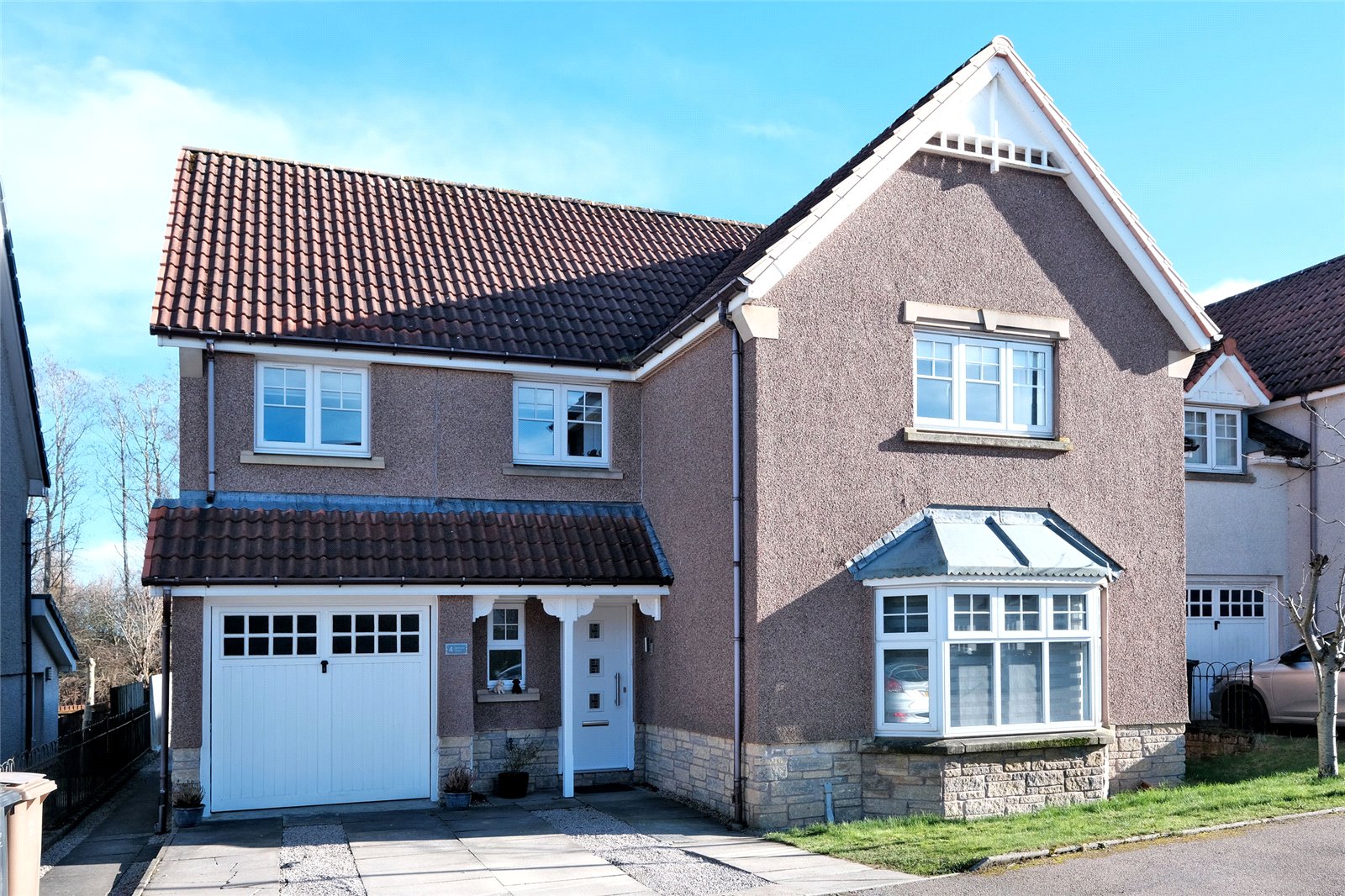 4 Seaview Close