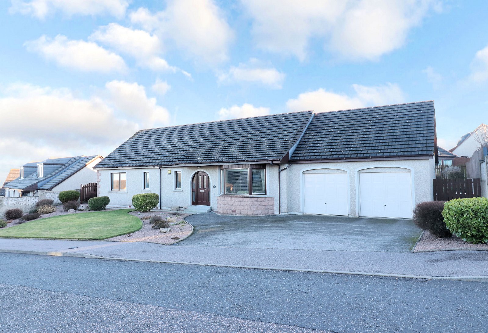 15 Dillyhill Way