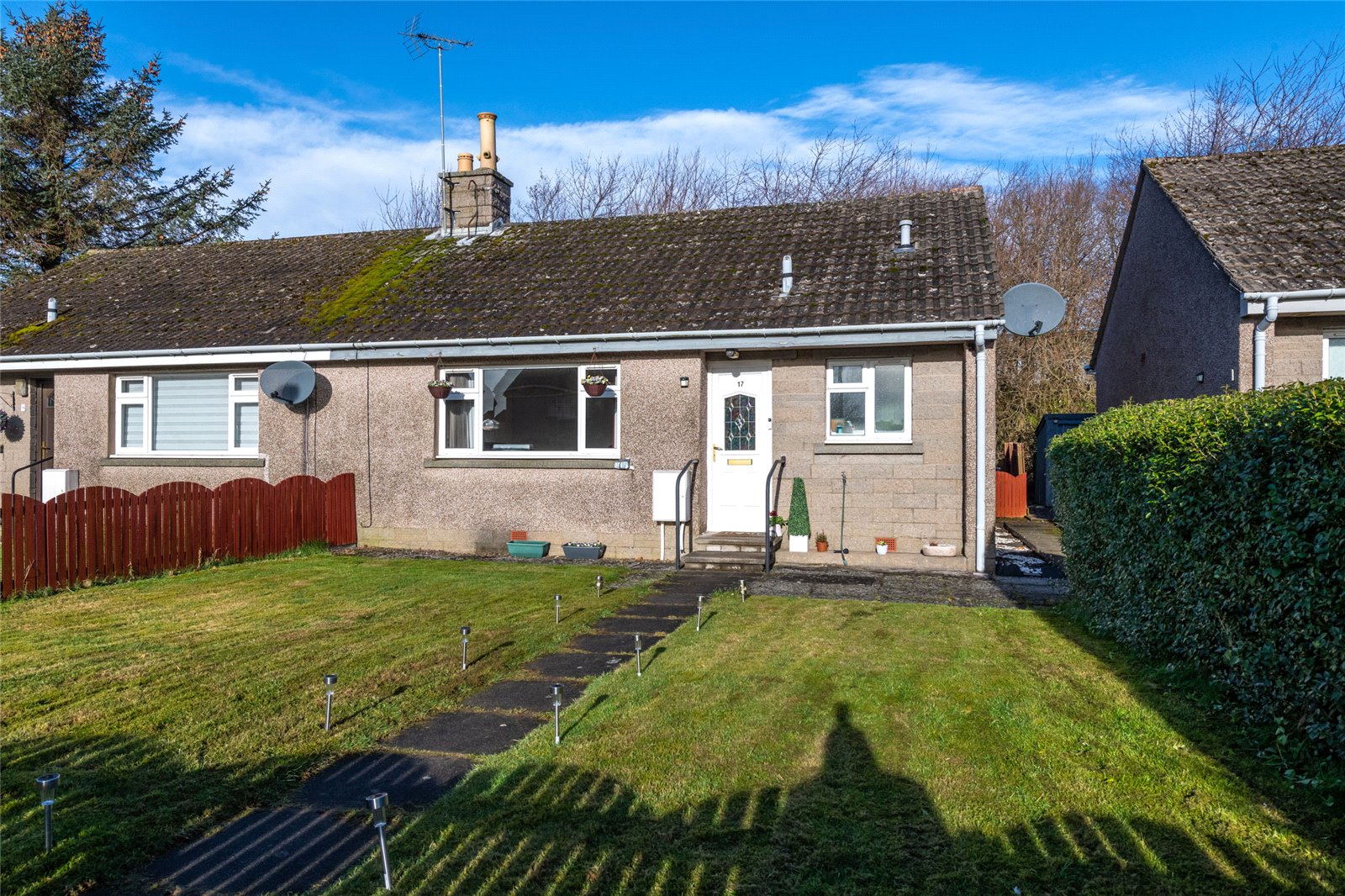 17 Toch Hill Road