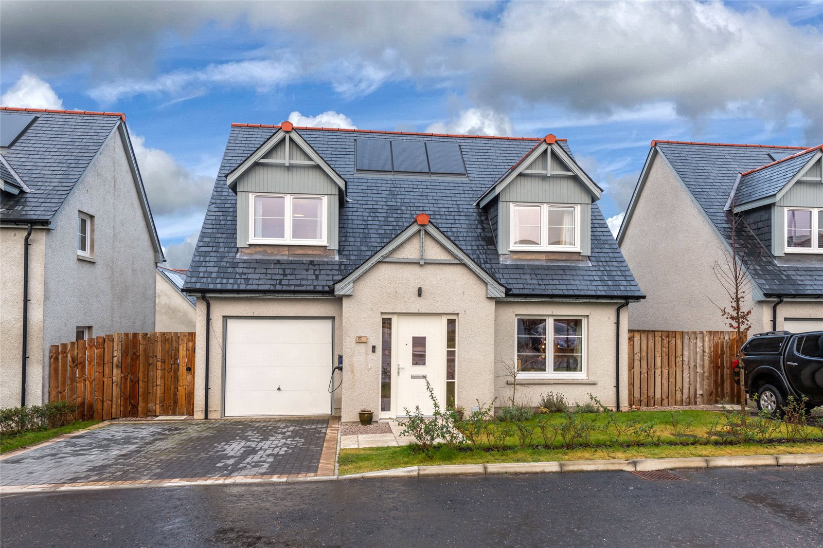 27 Corskie Park