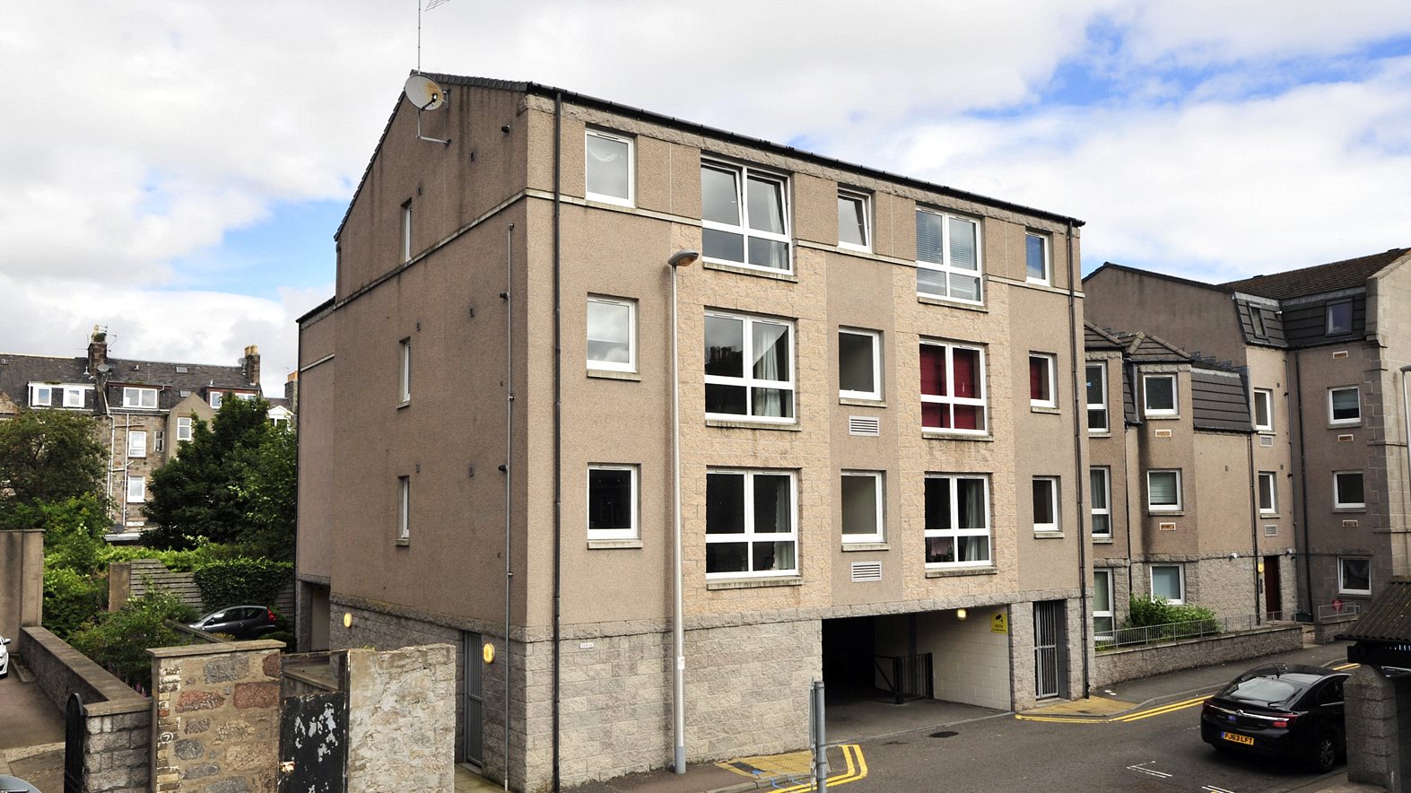 11F Fraser Place
