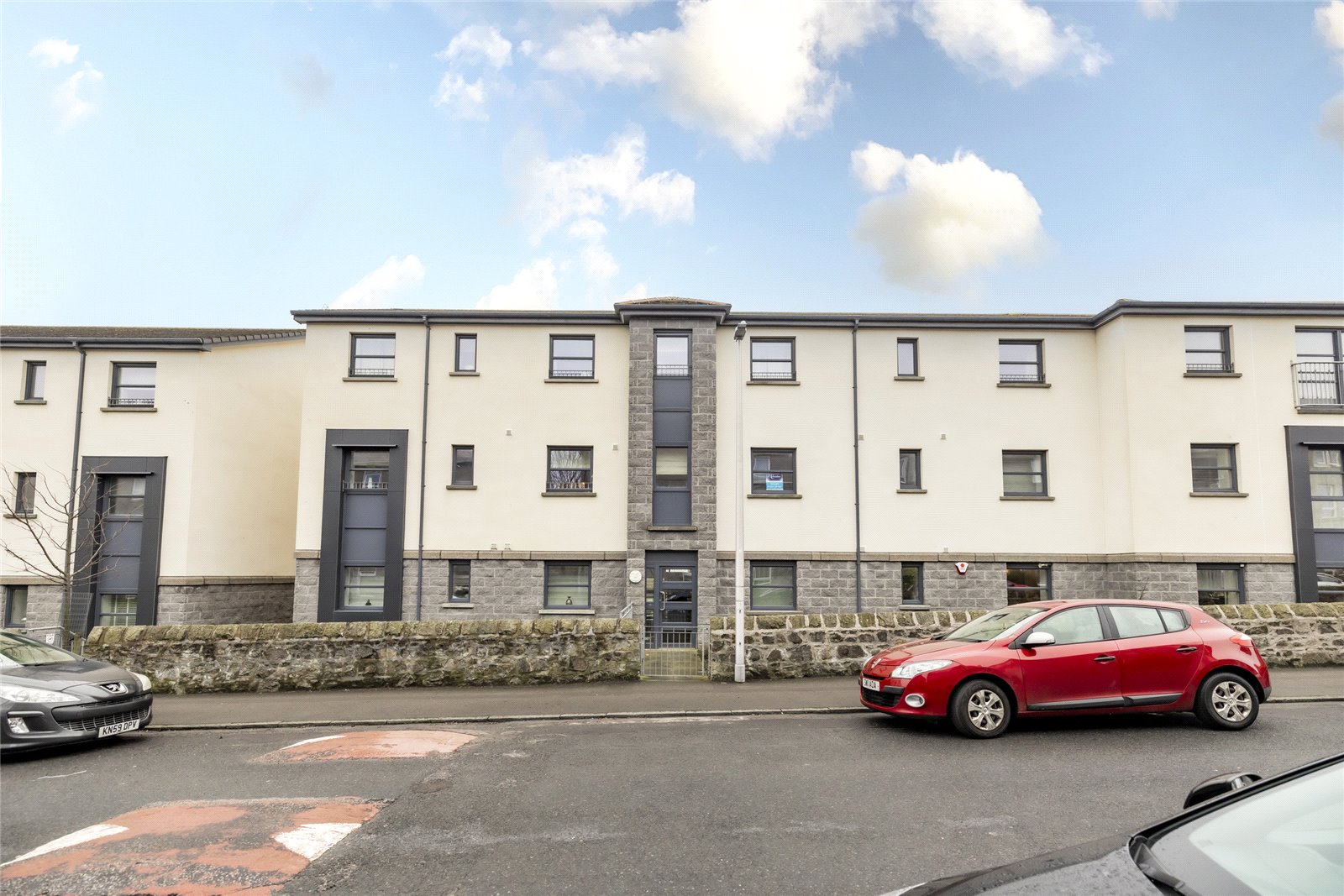 36 Cattofield Square