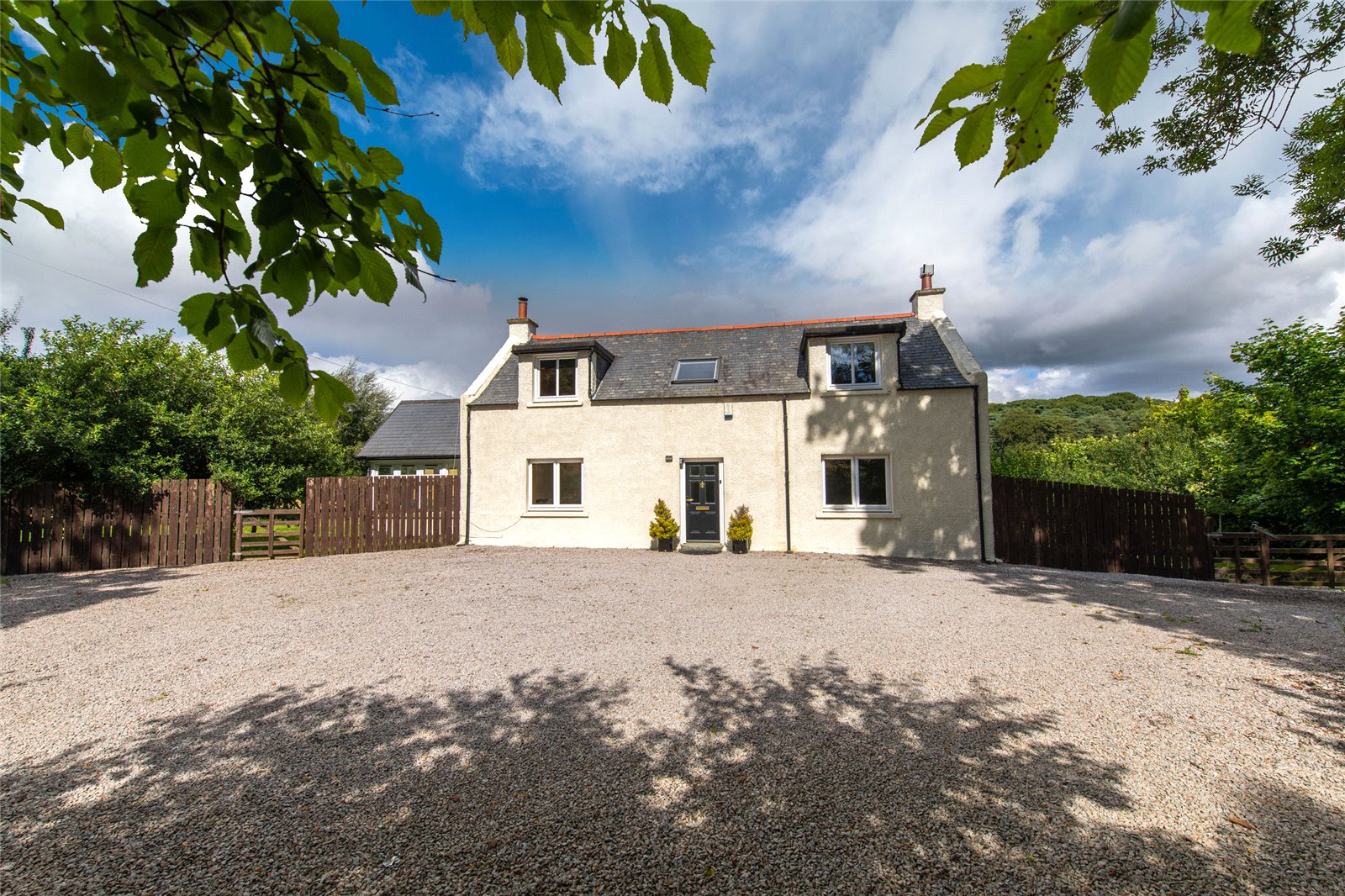 Kinnernie Cottage