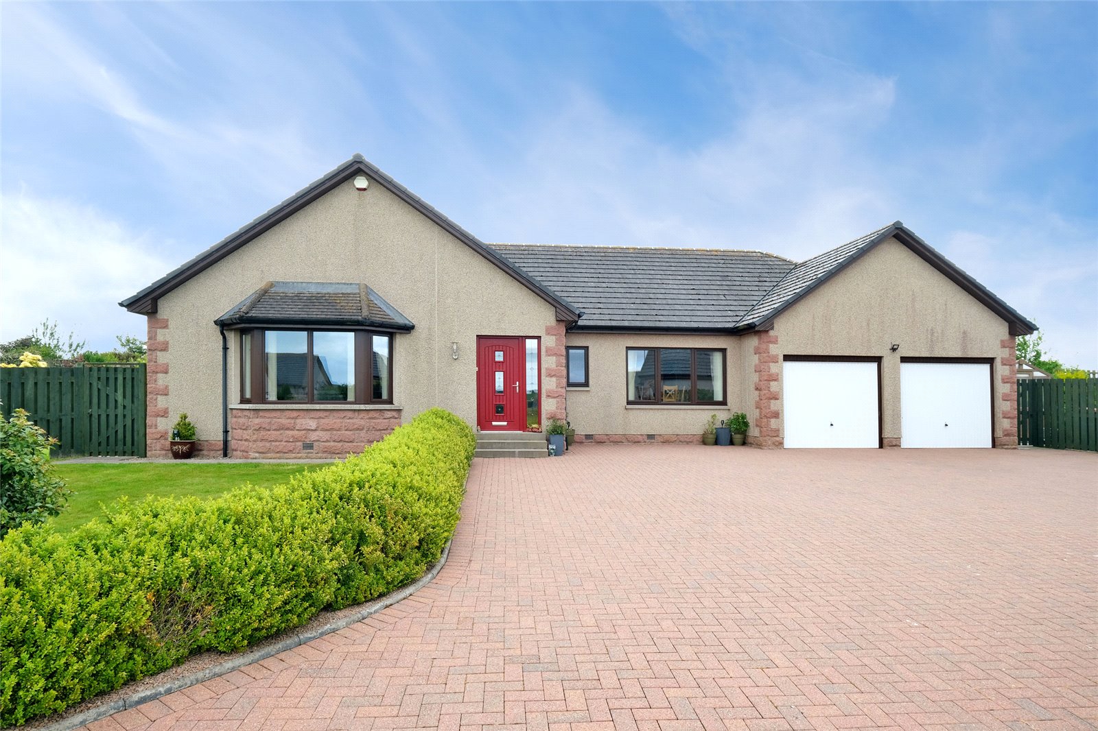 3 Berefold Close
