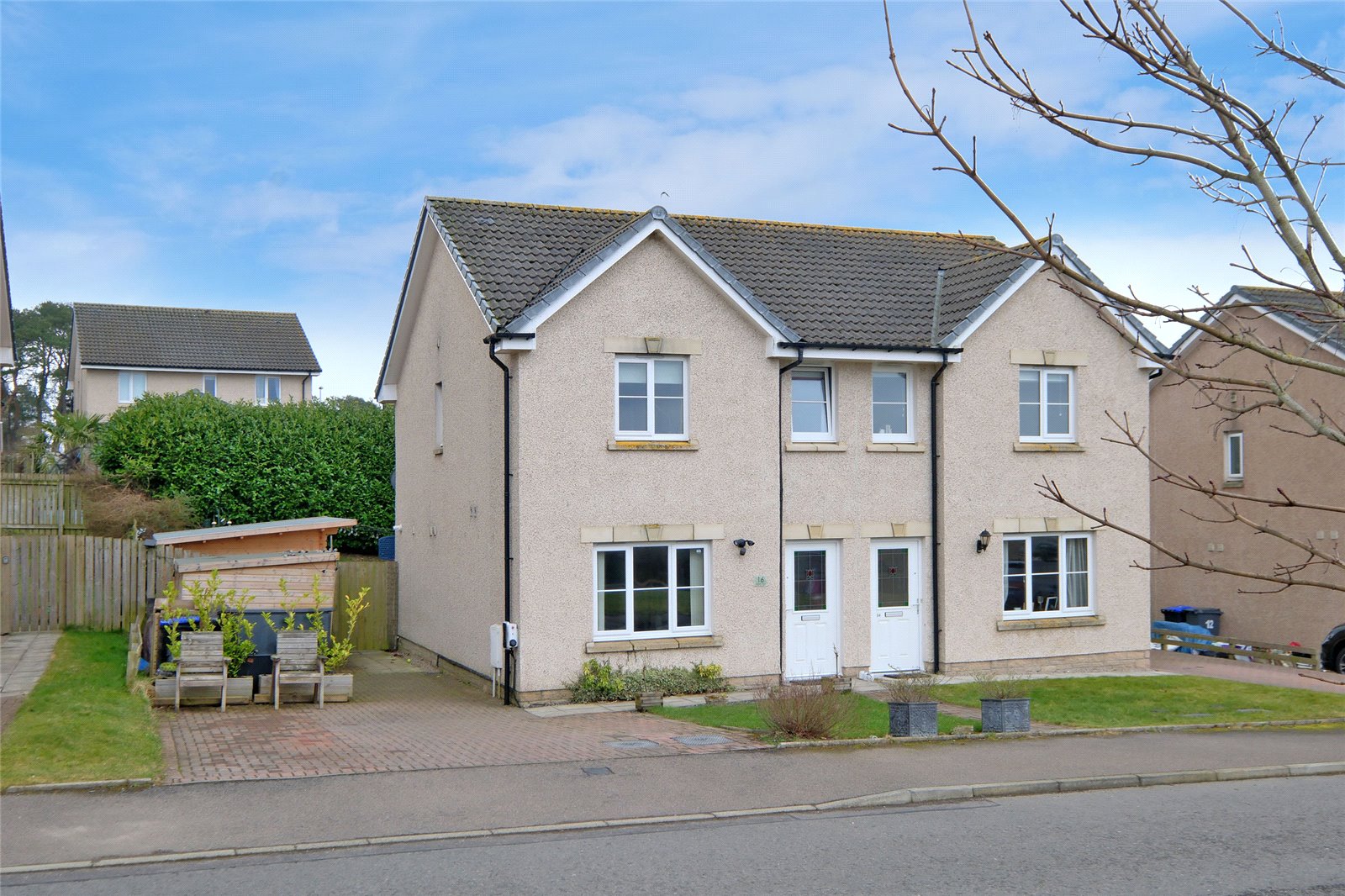 16 Skene View