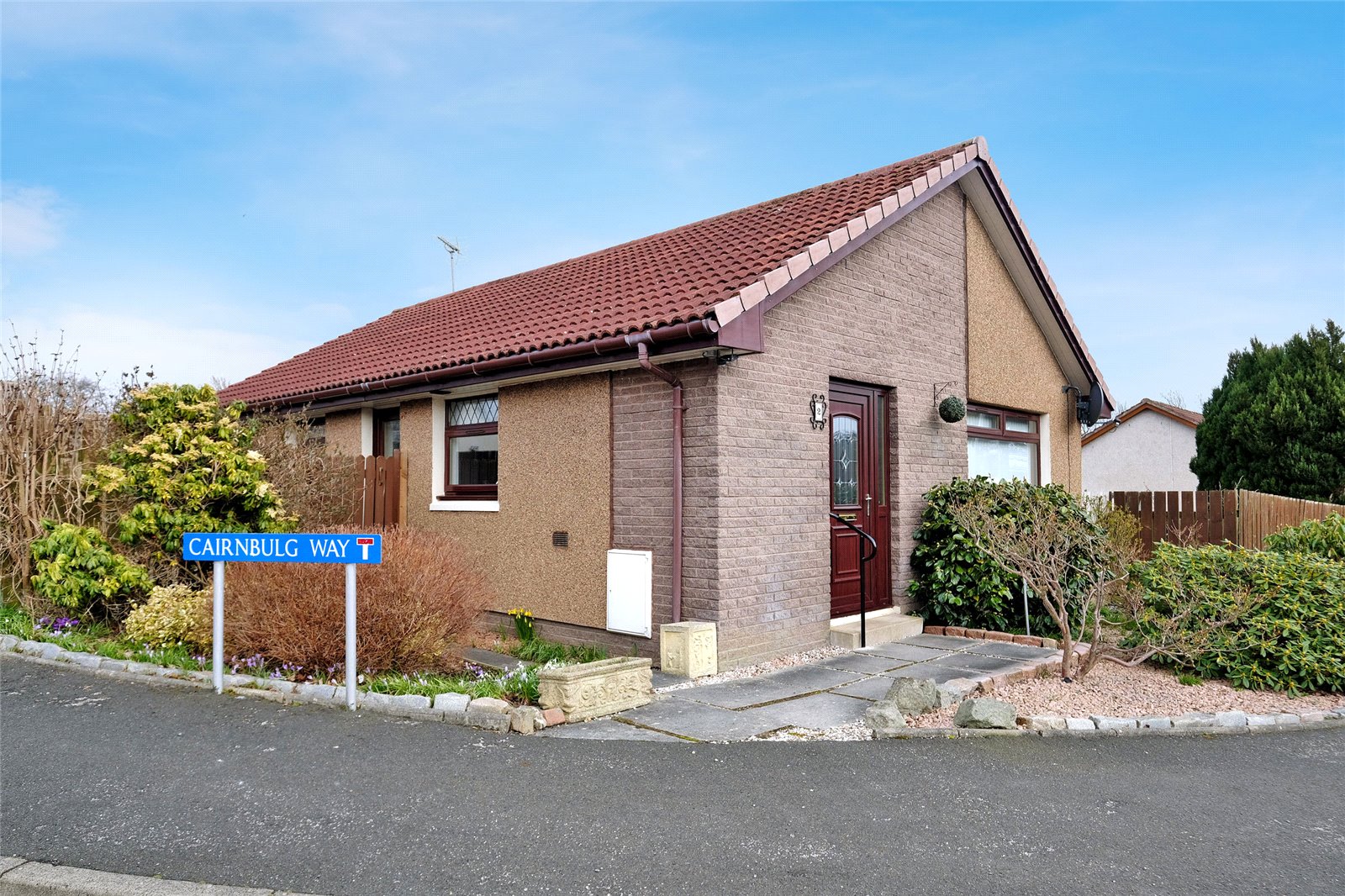 2 Cairnbulg Way