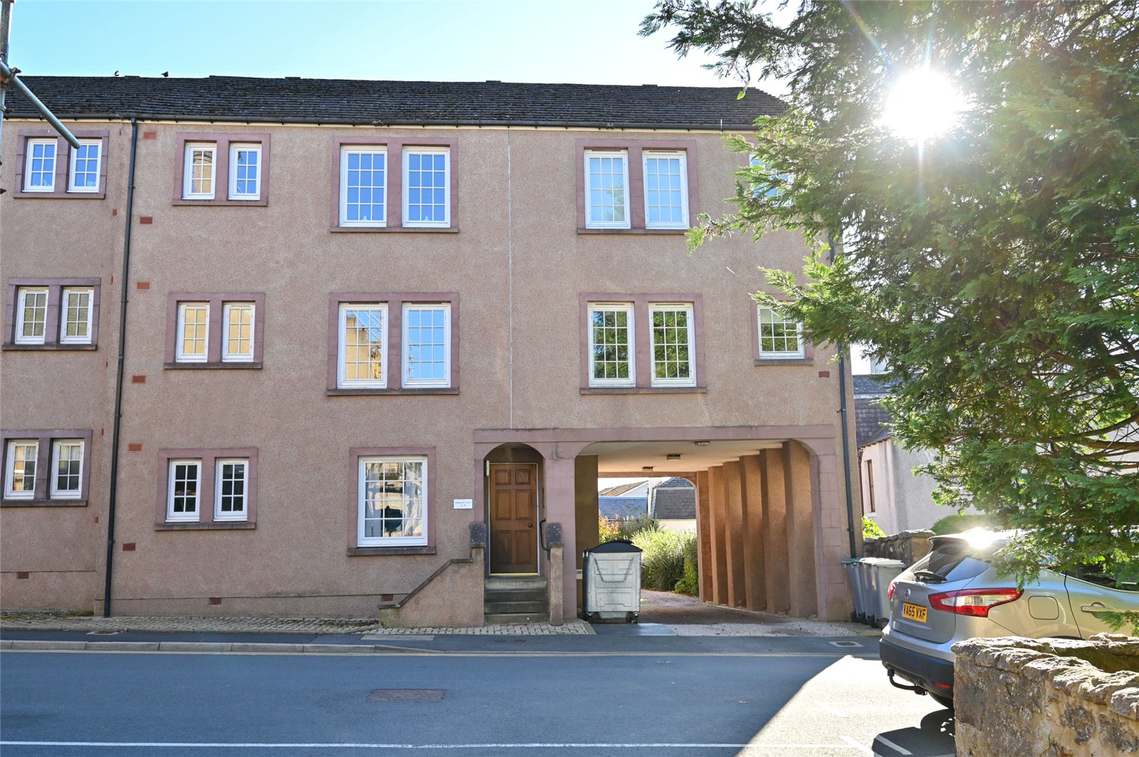 17 Shepherds Court