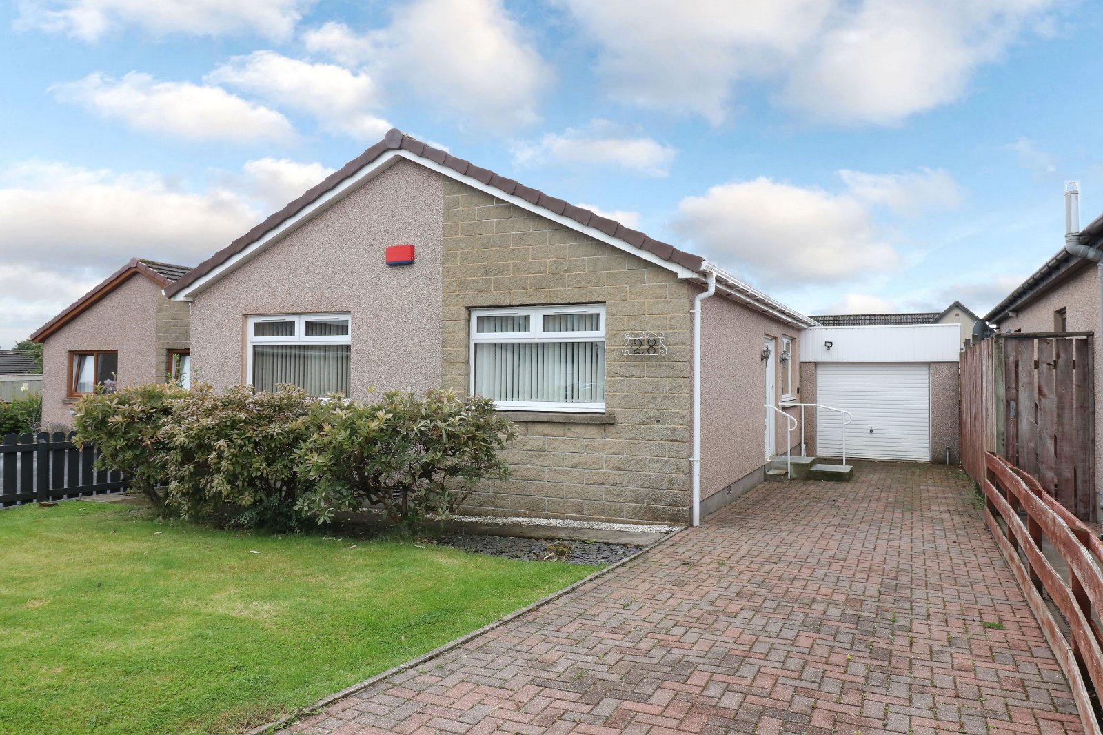 28 Henderson Drive