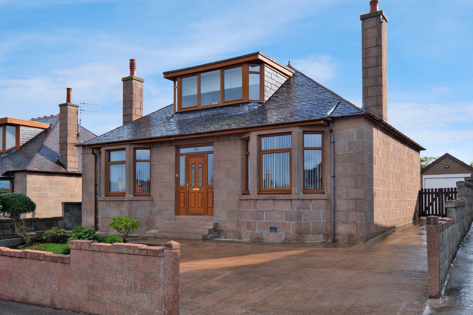 73 West Road