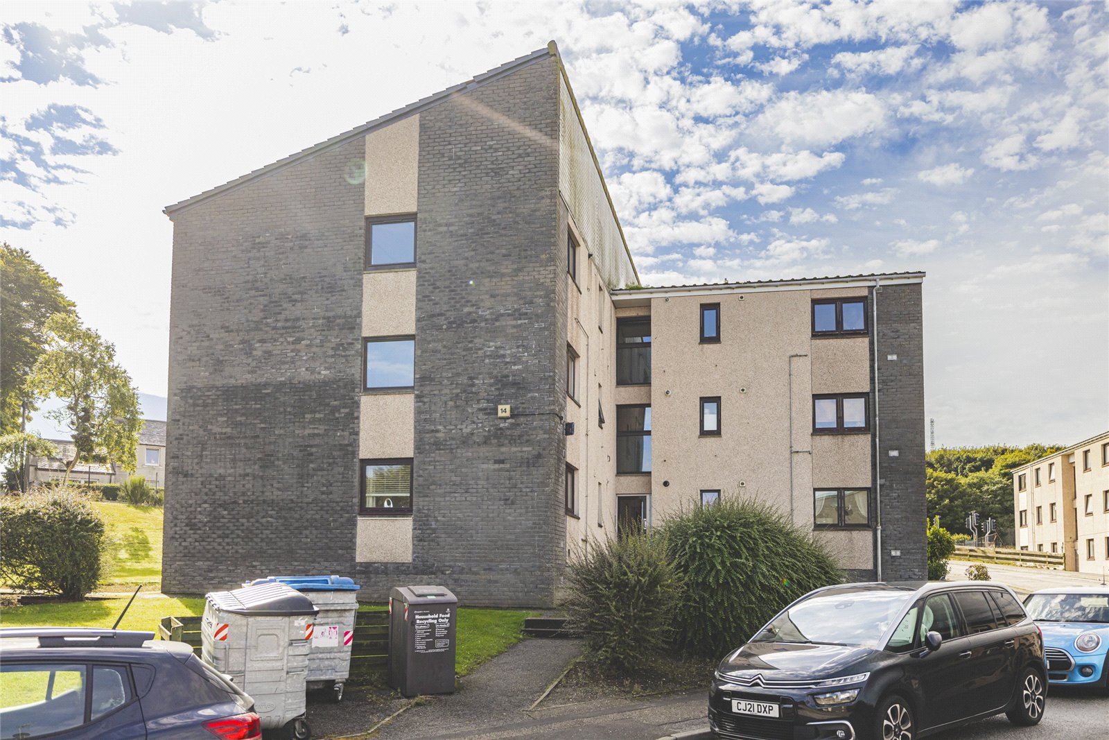 Flat 2, 14 Nigg Kirk Road