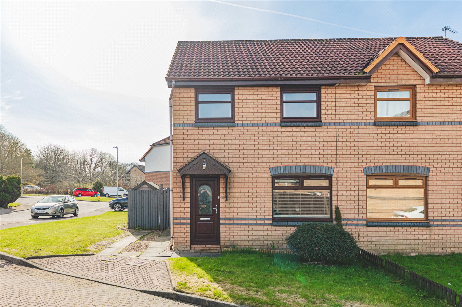 19 Ashwood Park