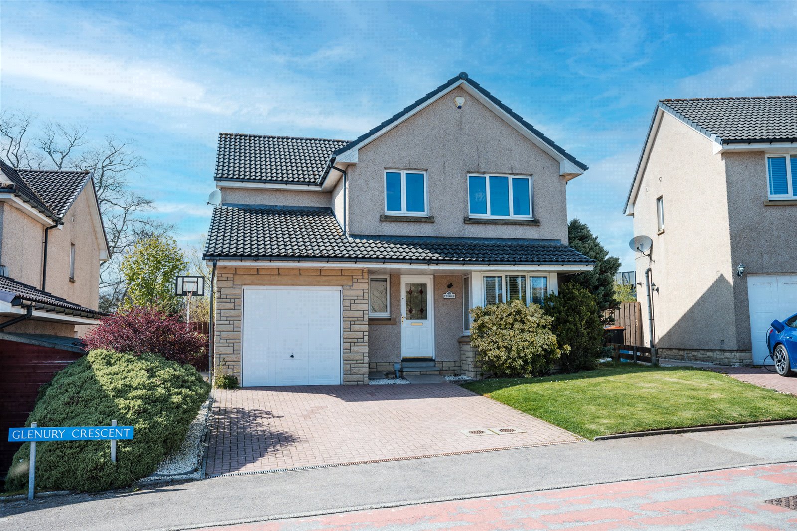 48 Glenury Crescent