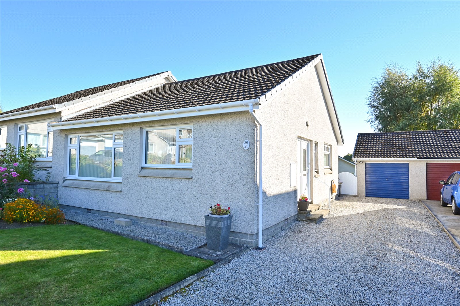 35 Grant Road