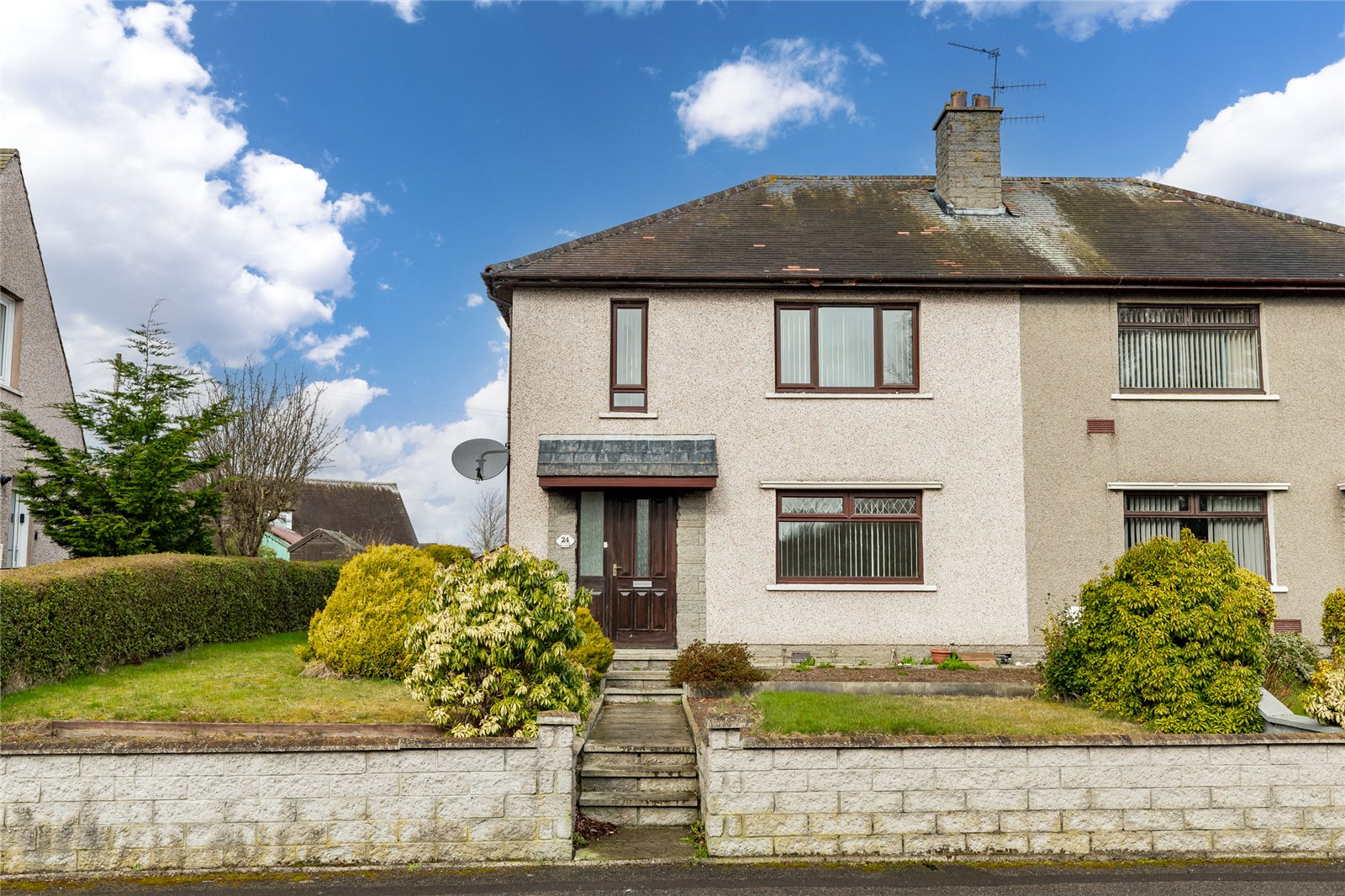 24 Cruickshank Crescent