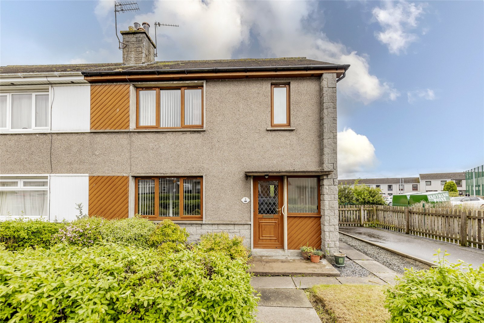 3 Netherhills Place