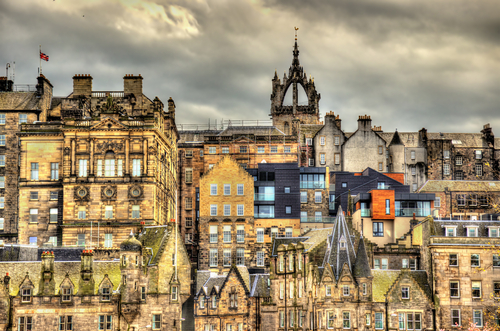 Scottish property prices hit new record