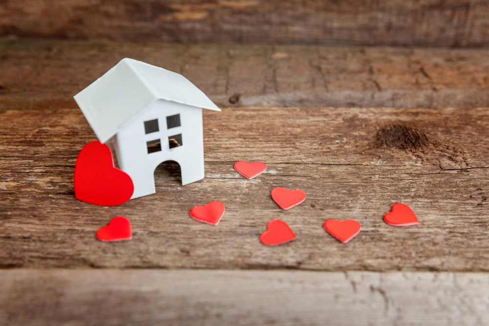 Valentine's Day: Turn ons and turn offs for property buyers