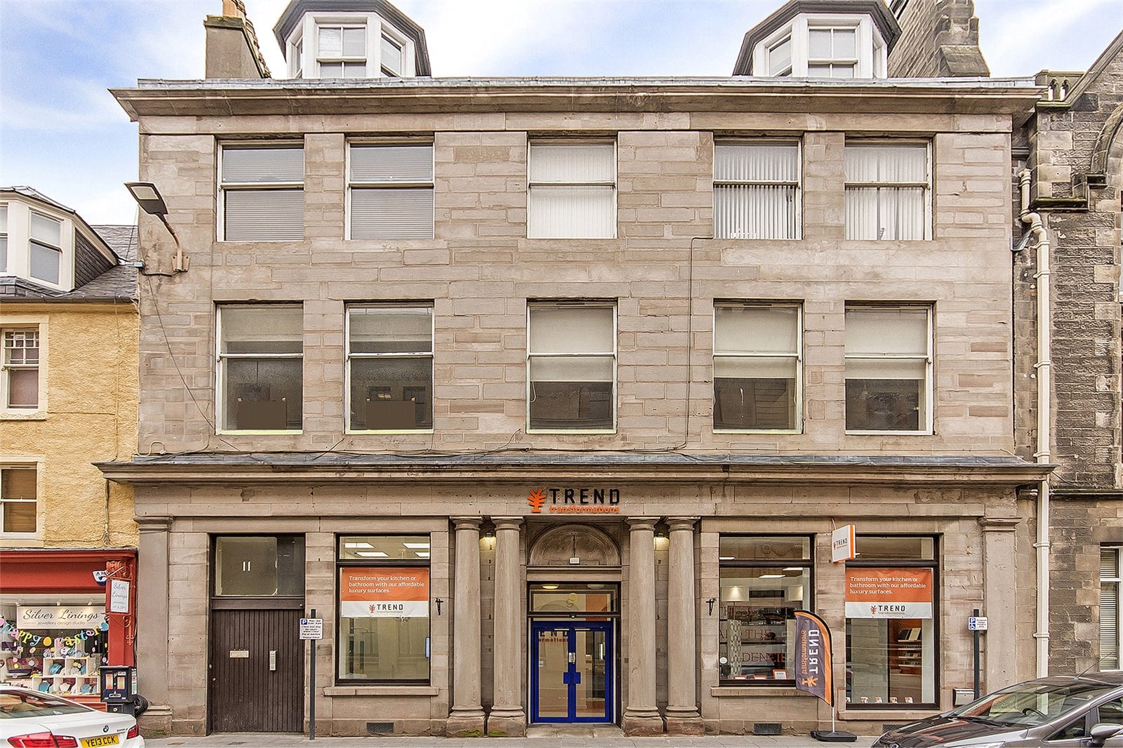 Perth City Centre flat with stylish new kitchen