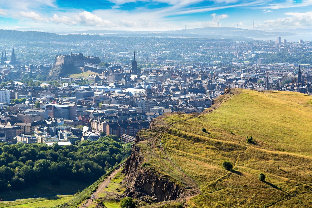 Edinburgh property prices continue to rise