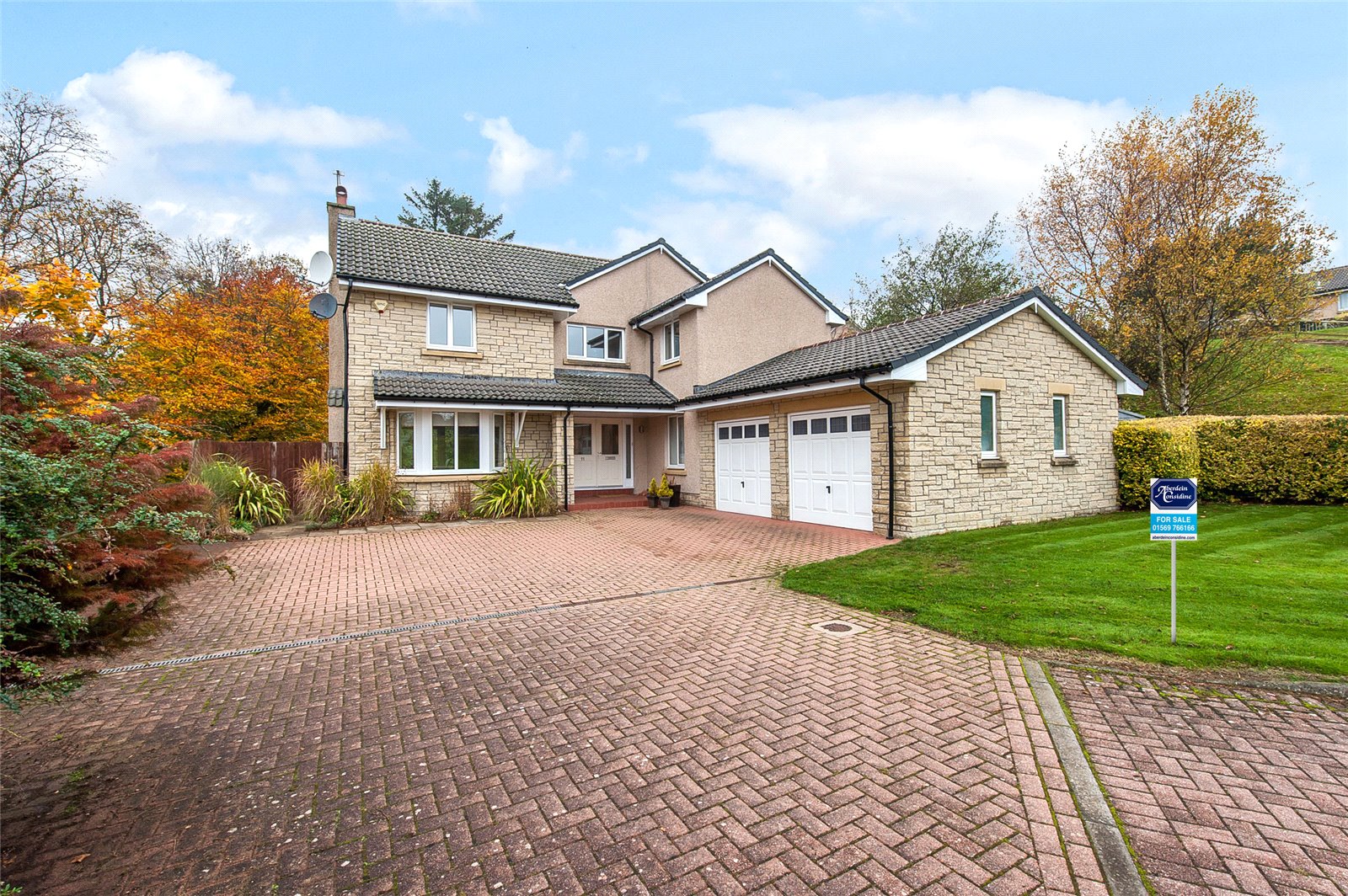 This extended five bedroom house could be the perfect family home...