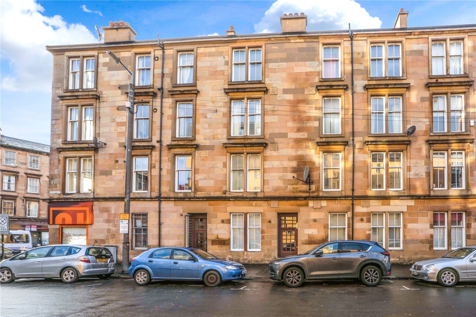 Stylish Finnieston flat at a competitive price