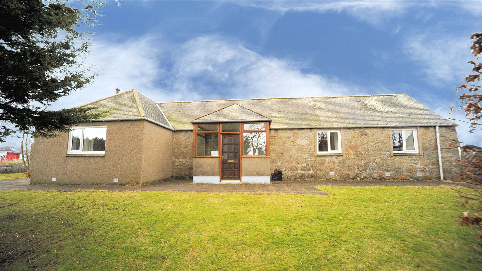 Our latest properties for sale and to let (25th February 2019)