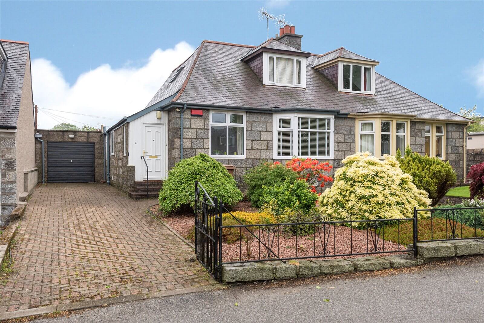 Our latest properties for sale and to let (3rd June 2019)