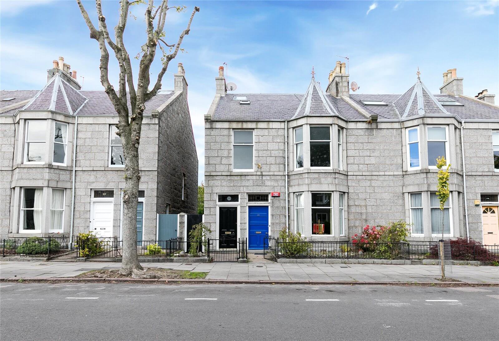 Our latest properties for sale and to let (8th August 2019)