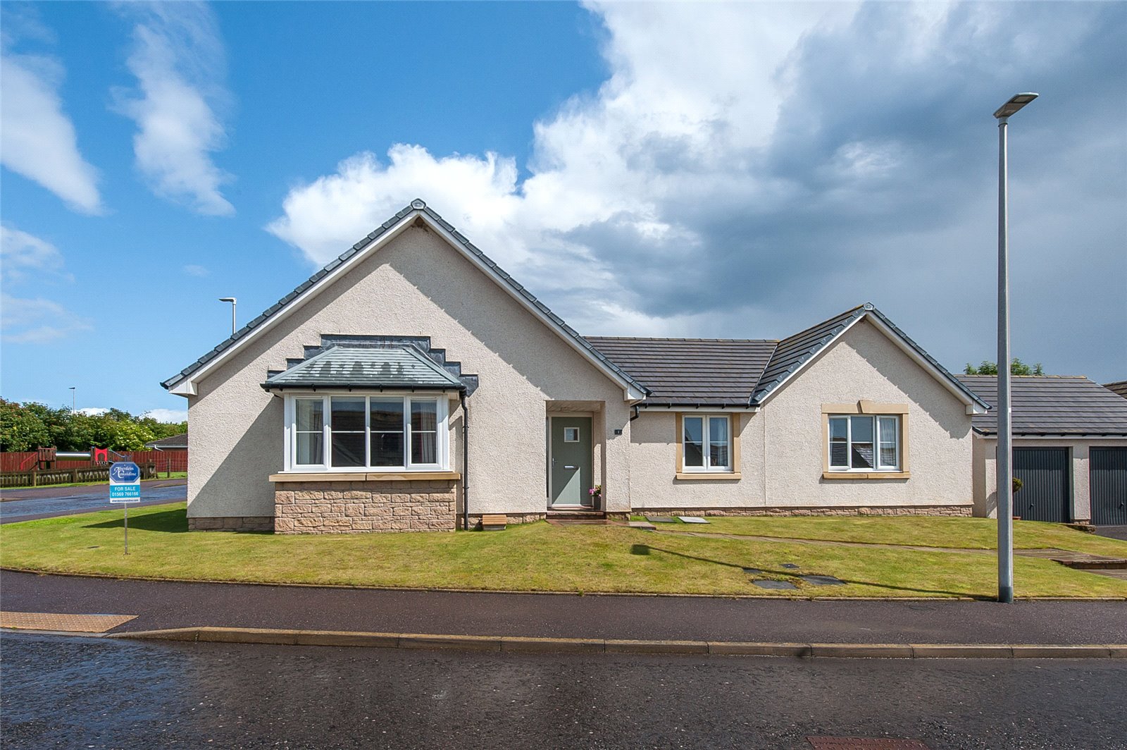 Our latest properties for sale and to let (9th August 2019)