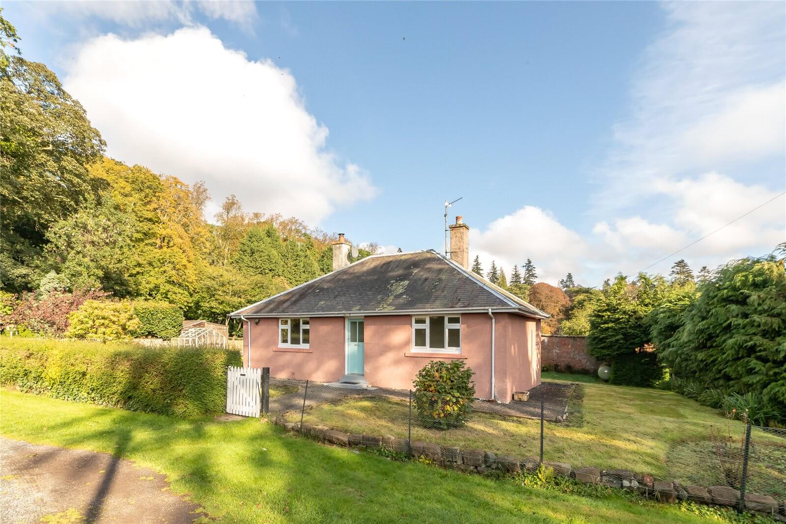 Our latest properties for sale and to let (21st October 2019)