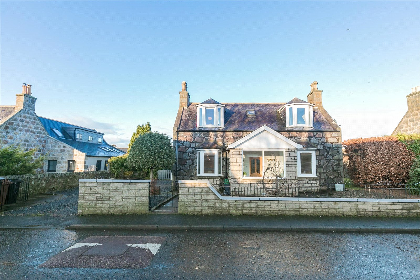 Our latest properties for sale and to let (4th February 2020)