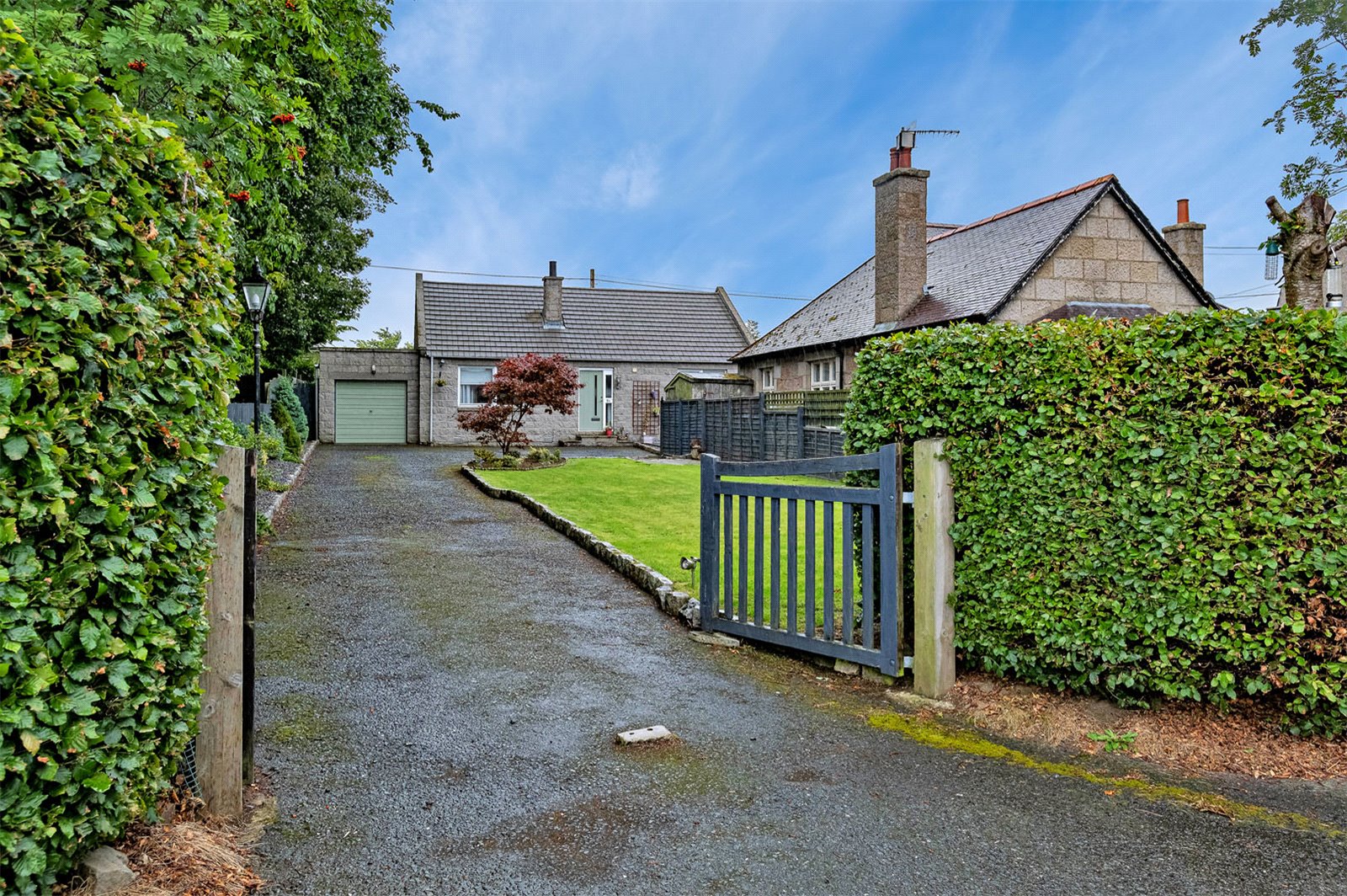 Our latest properties for sale and to let (27th August)
