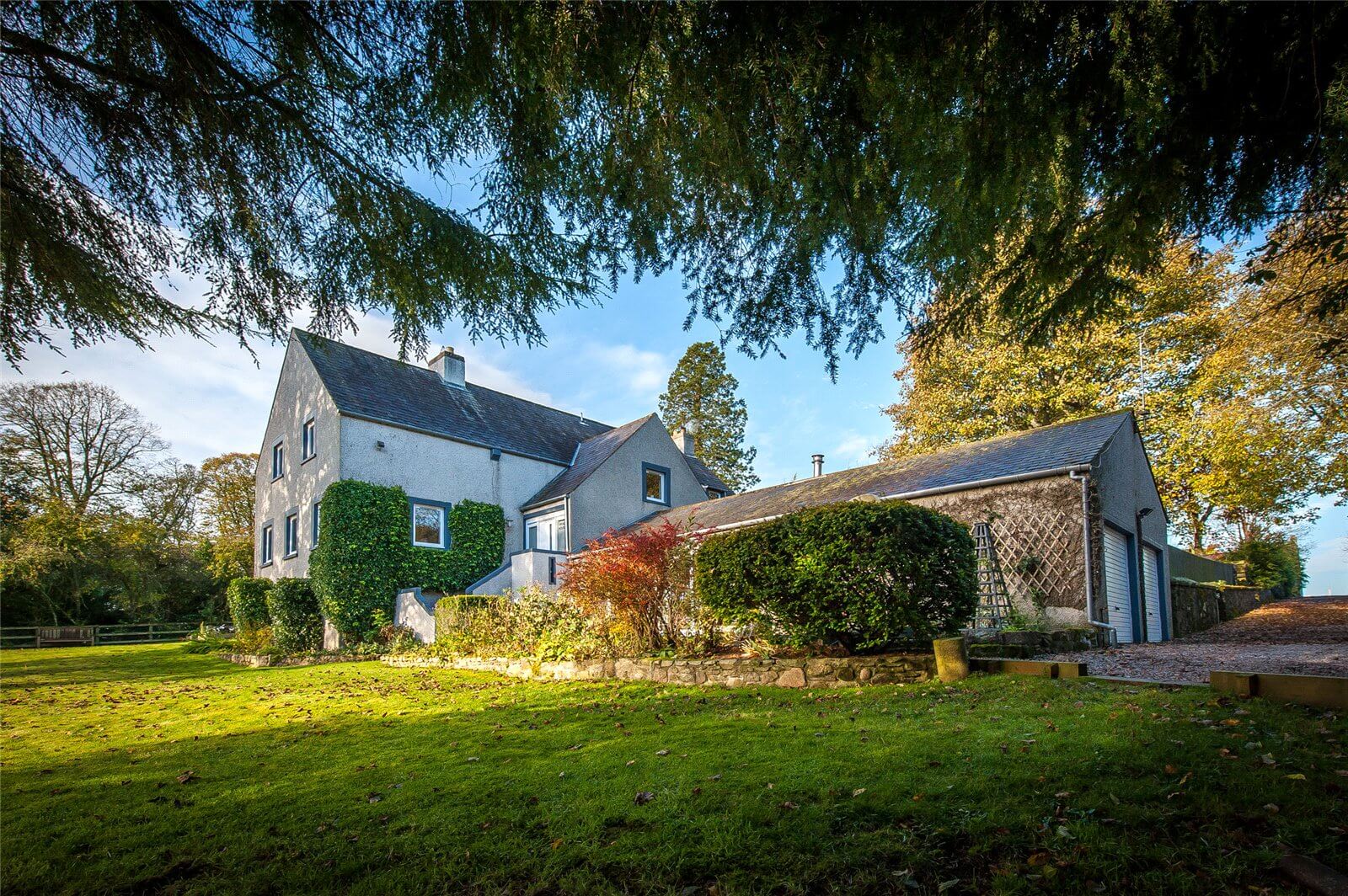 Utterly gorgeous detached house tucked away in the Monboddo Estate