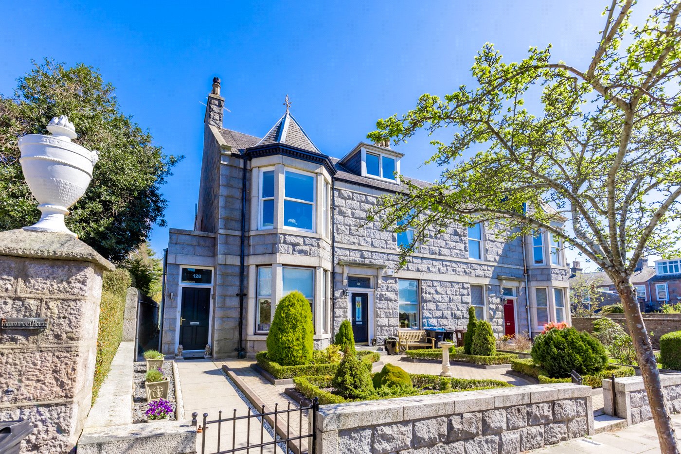 Our latest properties for sale or to let (2nd May 2022)