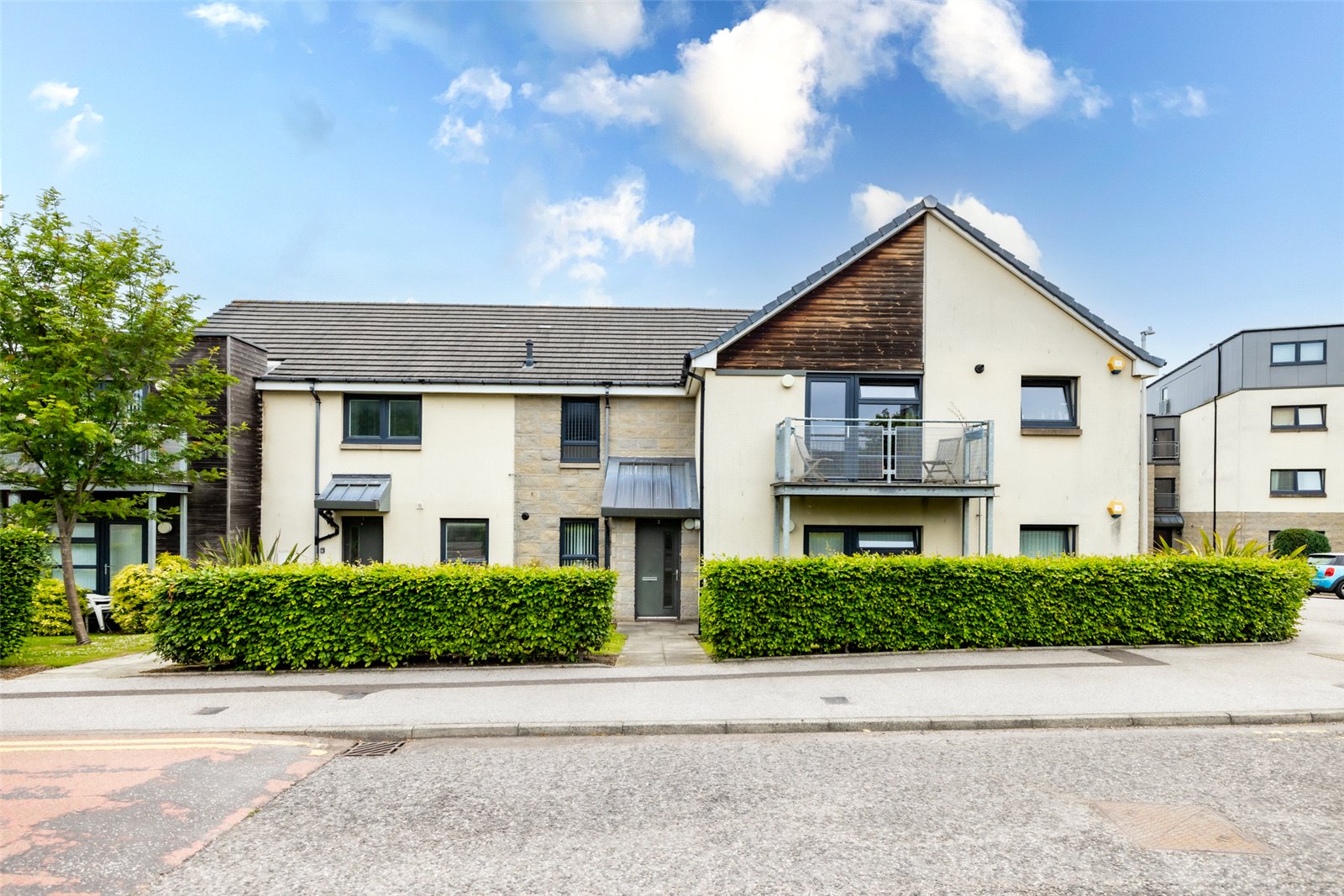 Our latest properties for sale or to let (6th July 2023)