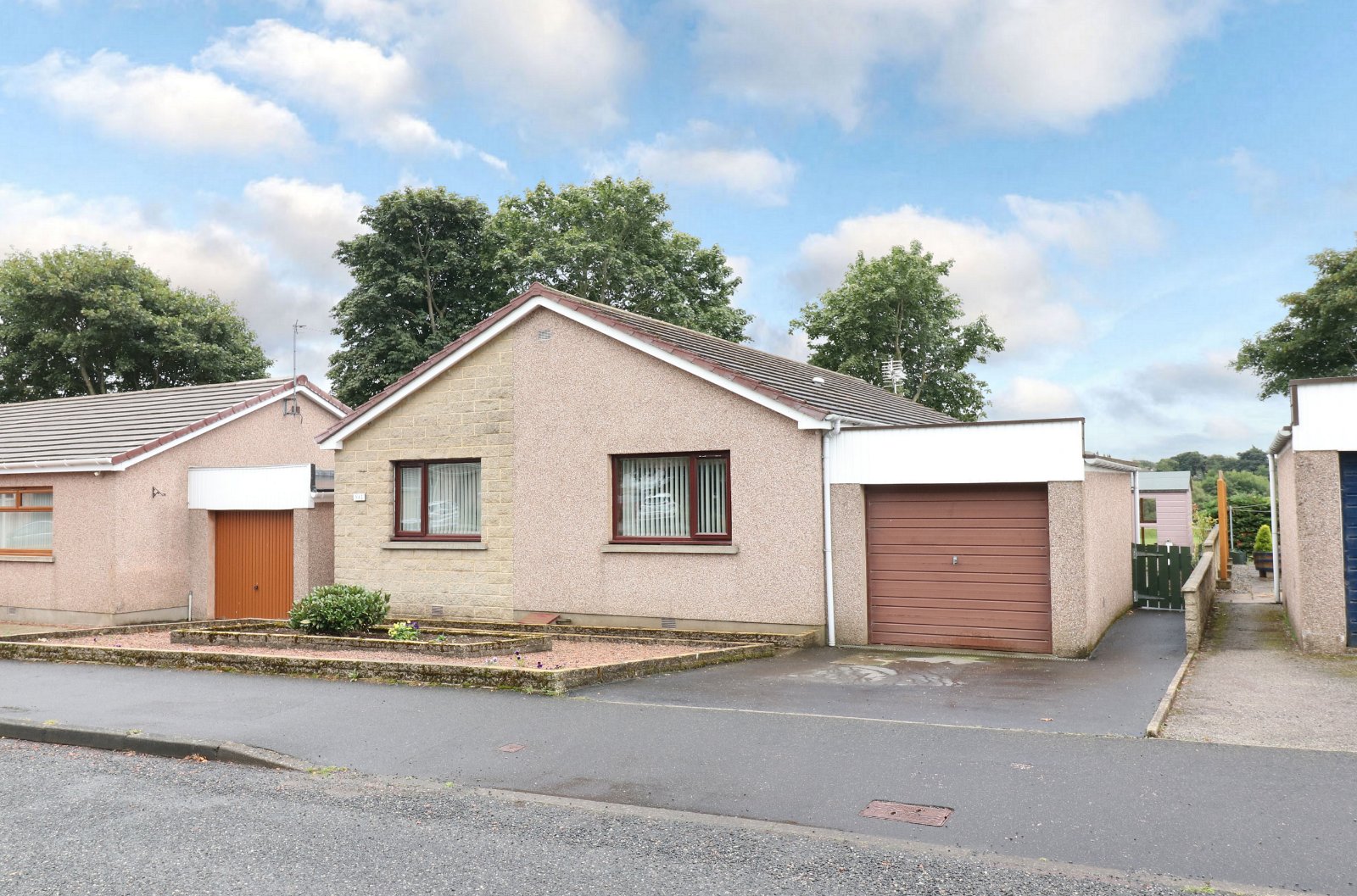Our latest properties for sale or rent (7th Sept 2023)