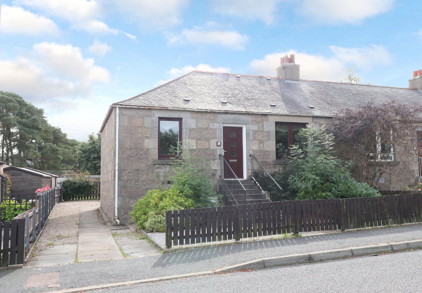 Our latest properties for sale or rent (21st Sept 2023)
